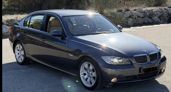 BMW 325, 2006